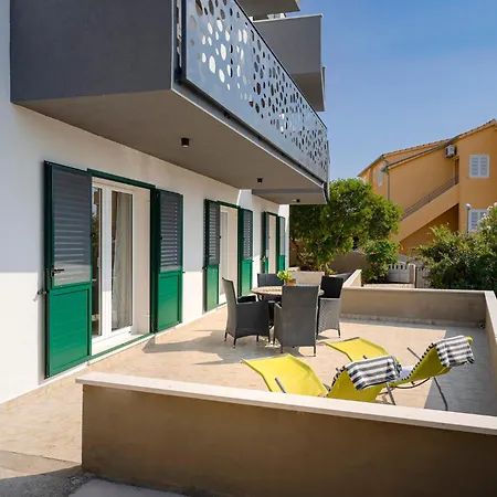 Big Sunny Terrace Hvar 赫瓦尔